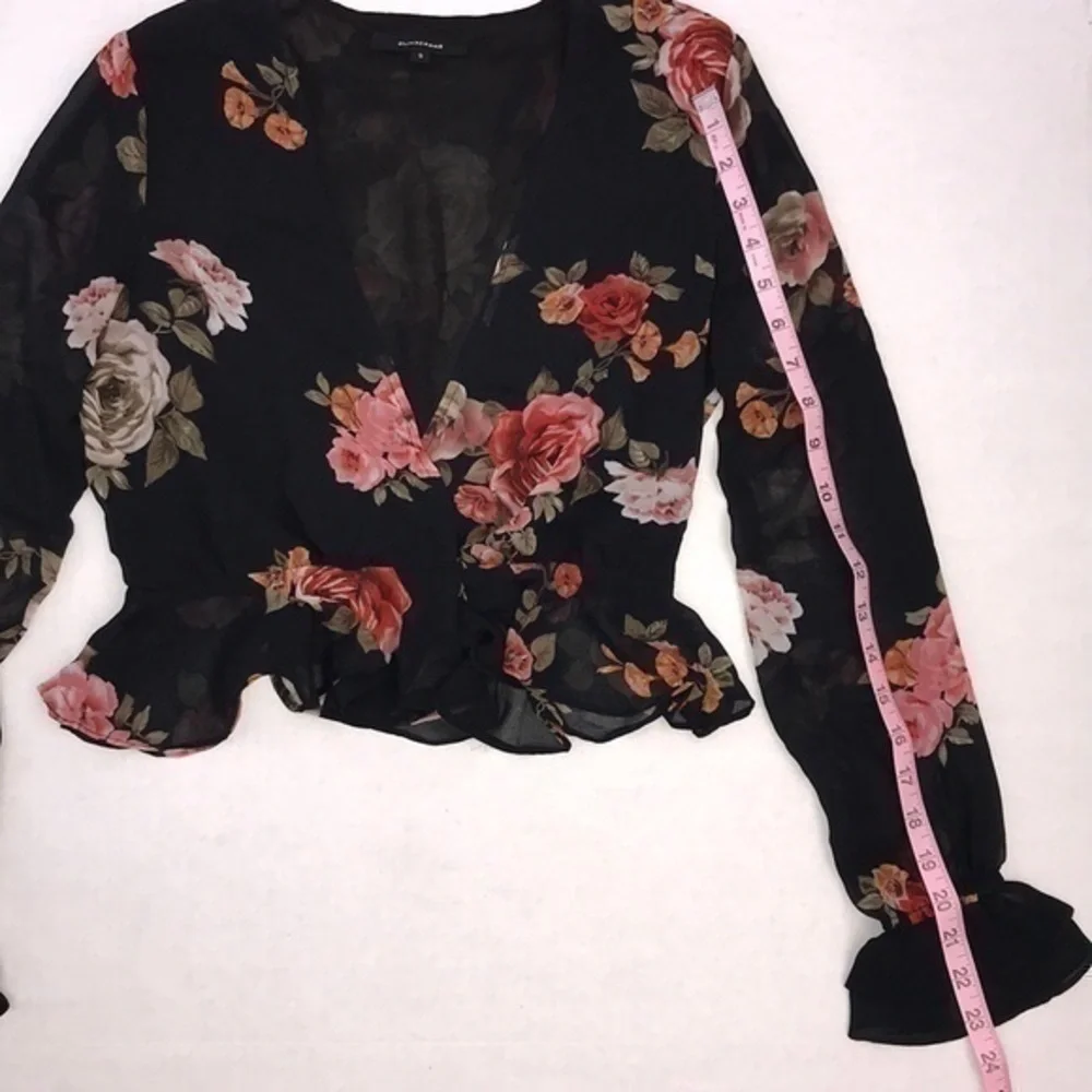 Olivaceous Floral Blouse - Picture 4 of 10